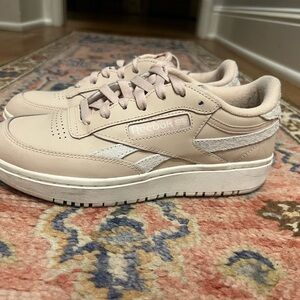 Reebok Light Pink Sneakers